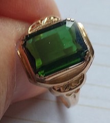 Antique 10 k yellow gold ring with 3 ct green tourmaline size 6.25