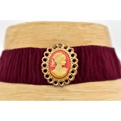 Vintage Cameo Choker Necklace Pendant Burgundy Ribbon Fabric Gold NOS 1990s A23