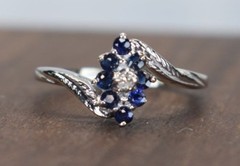 Vintage 10K White Gold Art Deco Style Sapphire & Diamond Cluster Ring