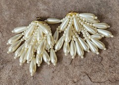 Vtg Glamorous Cha Cha Statement Burst Earrings Faux Pearl Cluster Fringe Clip On