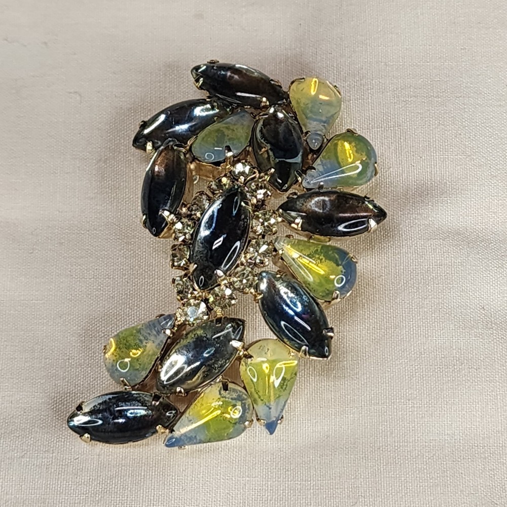 Vintage Turquoise Yellow Green Rhinestone Brooch Pin Gold tone Prong Set Stones