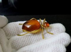 Vintage Natural Baltic Amber Beetle Brooch USSR Gold-Plated Pin 1965s