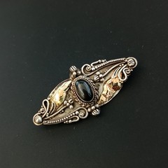 Vintage Silver 22K Gold Brooch Black Stone Floral Romantic Art Nouveau Revival