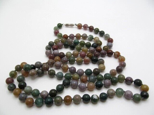 Vintage Opera Length Indian Agate 8.5mm Green Knotted Stone Necklace 48 In