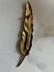 Vintage Gold Feather Brooch