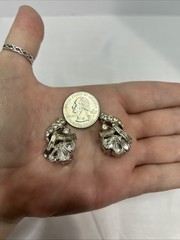 Vintage Clip On Earrings