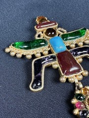 CHANEL 1993 93A Gripoix Multicolor Runway Pendant Centerpiece Rare Vintage