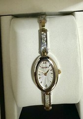 Vintage Elgin Thin Bracelet With 12 Stones Luxury Women’s Watch.