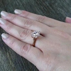 2.2Ct Round Cut Lab-Created Diamond Flower Wedding Gift For Her 14k Gold FN Ring
