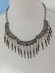 Vintage Victorian Style Bib Necklace Faux Pearl Elegant Statement