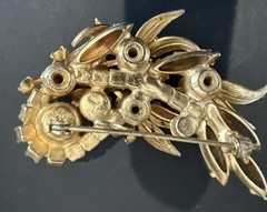 Vintage Juliana D & E Venus Flames Topaz Goldtone Brooch Book Piece