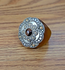 Vintage Lucite Ring Floral Statement Large Oversized Size 7 Unique Unusual Rare