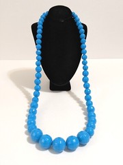 Blue Graduating Bead Faceted Acrylic Necklace. Retro Style. MCM Inspired. 28 In.