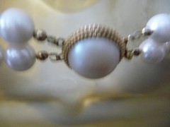 SIGNED E. PEARL 2 ROWS FAUX PEARLS & GOLD TONE BEADS 7”L COLLAR NECKLACE #32/5