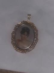 Corletto Italian 18K Yellow Gold Hand Painted Portrait Pendant Brooch