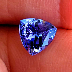 Original EARTH MINED TANZANITE DIAMOND Engagement Ring 14K GOLD Design Solitaire