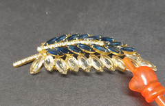 Juliana D&E DeLizza Elster Feather Leaf Brooch Blue Navette Clear Rhinestones 4′