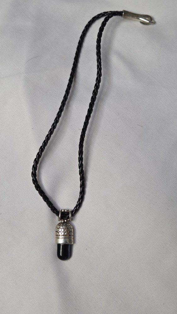 Vintage, Black Stone Pendant, Sterling Silver, 15″ Black Leather Cord (1168)