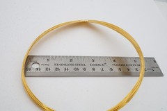 Vintage Necklace Gold Tone V Shape 15.5″