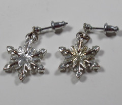 Snowflake Dangle Earrings Clear Rhinestones Silver Tone Winter Jewelry