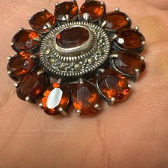 Large Antique Sterling Silver red wine almandine garnet Brooch/pendant 18g