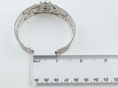 Vintage Krementz Silver Tone Metal Floral Design Openwork Cuff Bracelet 6.75 In