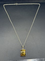 Vintage 18″ Sterling Silver Tigers Eye Pendant Necklace 6 Grams E20