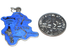 VINTAGE LEAVENS STERLING SILVER BLUE ENAMEL MAP OF BAHAMAS ISLANDS CHARM