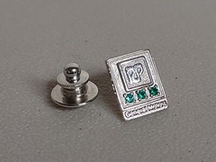 Very Cool Vintage 10K Gold Filled General Motors Pin