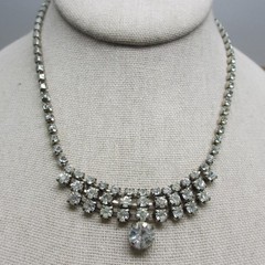 Vintage Rhinestone Necklace Wedding Special Occasion Choker 24 Inch