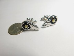 Off White Faux Pearl Black Enamel Silver Tone Shell Men’s Cufflinks Vintage