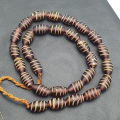 Vintage Venetian Style Feather Desgin Glass Beaded Necklace 22 inches Strand