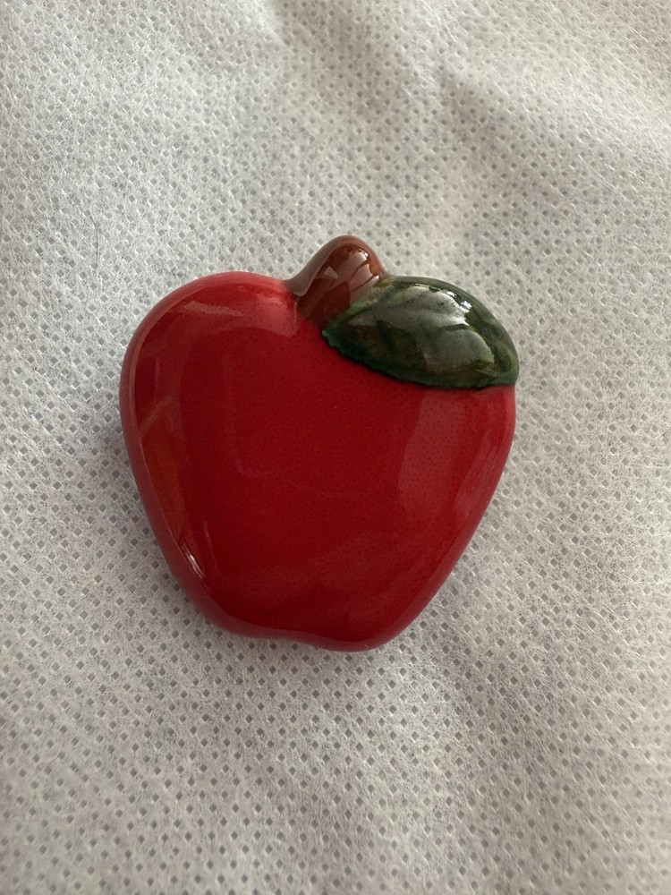Vintage Flying Colors Ceramic Painted Red Apple Pin – RARE