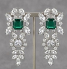 Vintage style Green Crystal Cluster Dangle Clip-On Earrings Silver