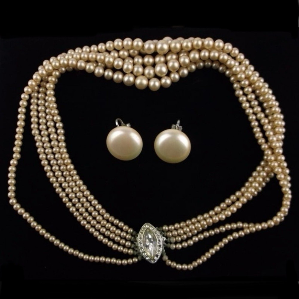 Vintage Marvella Pearl Necklace & Earrings Set 16″ LOOK READ DESCRIPTION