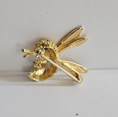Les Bernard Sterling Gold Tone Brooch Pin Lot 2 x Frog 1 Bee Rhinestone Eyes