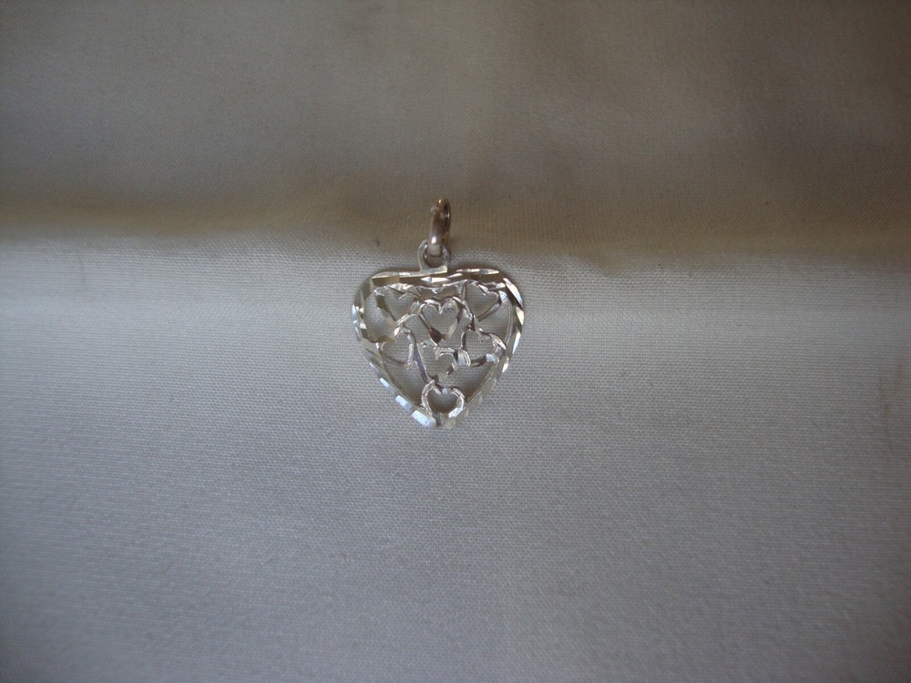 VINTAGE VALENTINE’S DAY HEARTS ON HEART W/SPARKLY DIAMOND CUT SILVER 925 PENDANT