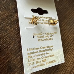 Sensible Solutions Earrings Handbag Shape Golden Tone 24k Gold Overlay 0.8”L 0.5