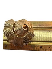 Vintage TRIFARI Brooch Brutalist Spiral Dome Fan Fold Gold Trifarium 50s 60s A4