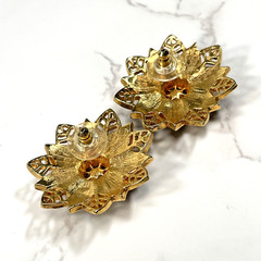 Vintage Oscar de la Renta Signed O Logo Gold Black Enamel Flower Post Earrings