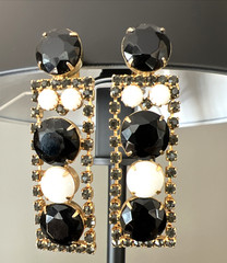 VINTAGE 1980’s BLACK RHINESTONE & MILK GLASS DANGLE CHANDELIER EARRINGS
