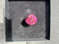 VINTAGE RARE FUSCHIA SAPHIRE COCKTAIL RING