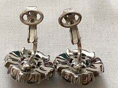 Vtg CROWN TRIFARI Silver-Tone Smoky Gray & Clear Rhinestone Faux Pearl Earrings