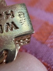 Vintage 14k Gold White House Charm USA Presidential Home Miniature Openwork