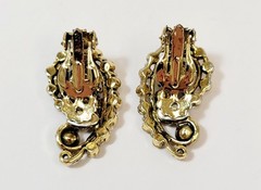 Vintage Gold Tone AB Rhinestone Rivoli Paisley Earrings