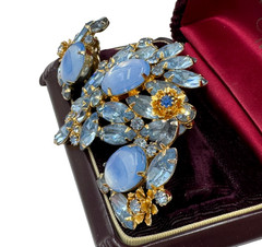 EXTRAORDINARY JULIANA VNT SET EARRINGS BROOCH FAB BLUE CABOCHON CRYSTALS FLOWERS