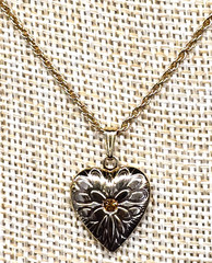 Avon Gold Tone Rope Chain Necklace w Heart Shaped Locket Amber Topaz Rhinestone