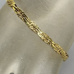 Gold Tone Flat Chain Woven Bracelet Textured Fold Over Clasp Everyday Work 7.25″