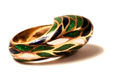 Outstanding 22 Grams Blue Green White Enamel 18K Yellow Gold Dome Ring Size 7.5