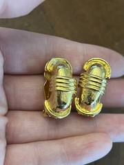Vintage Les Bernard Vc Vanity Earrings Gold Tone Textured Small Hoops Clip-Ons!